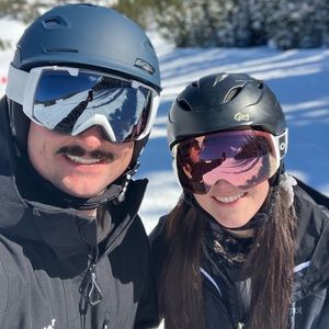 Meet your Posher, Bridjour